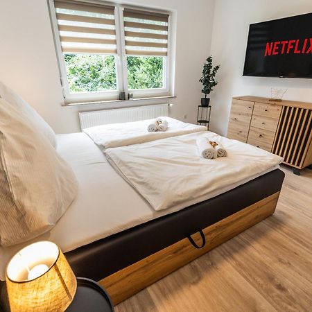 Eifelcomfort Modernes Apartment In Zentraler Lage Pruem Exterior photo