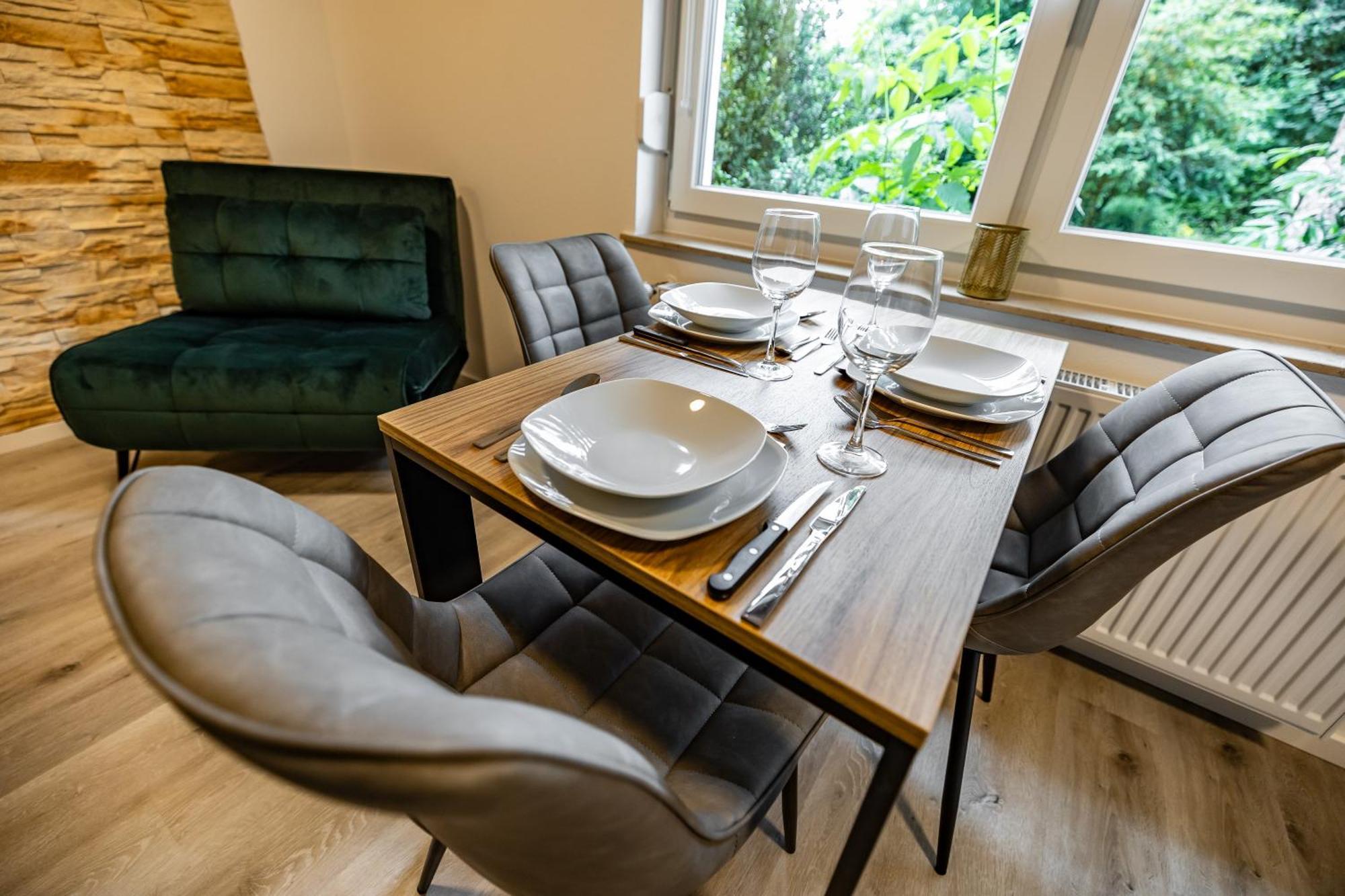 Eifelcomfort Modernes Apartment In Zentraler Lage Pruem Exterior photo