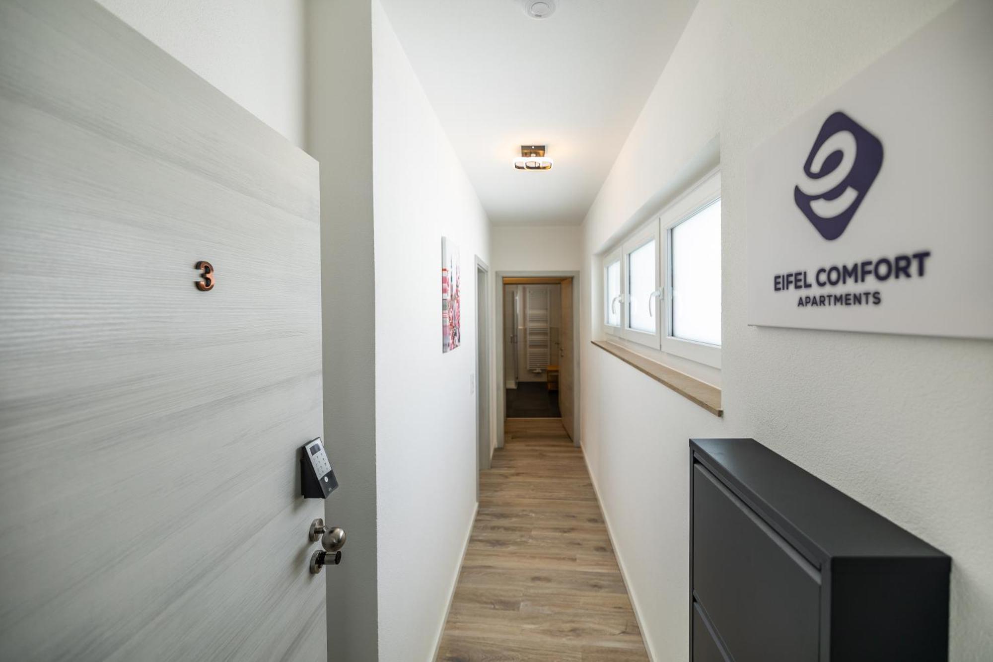 Eifelcomfort Modernes Apartment In Zentraler Lage Pruem Exterior photo